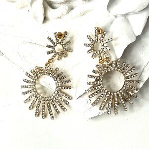 Star Burst Dangle Crystal Earrings
